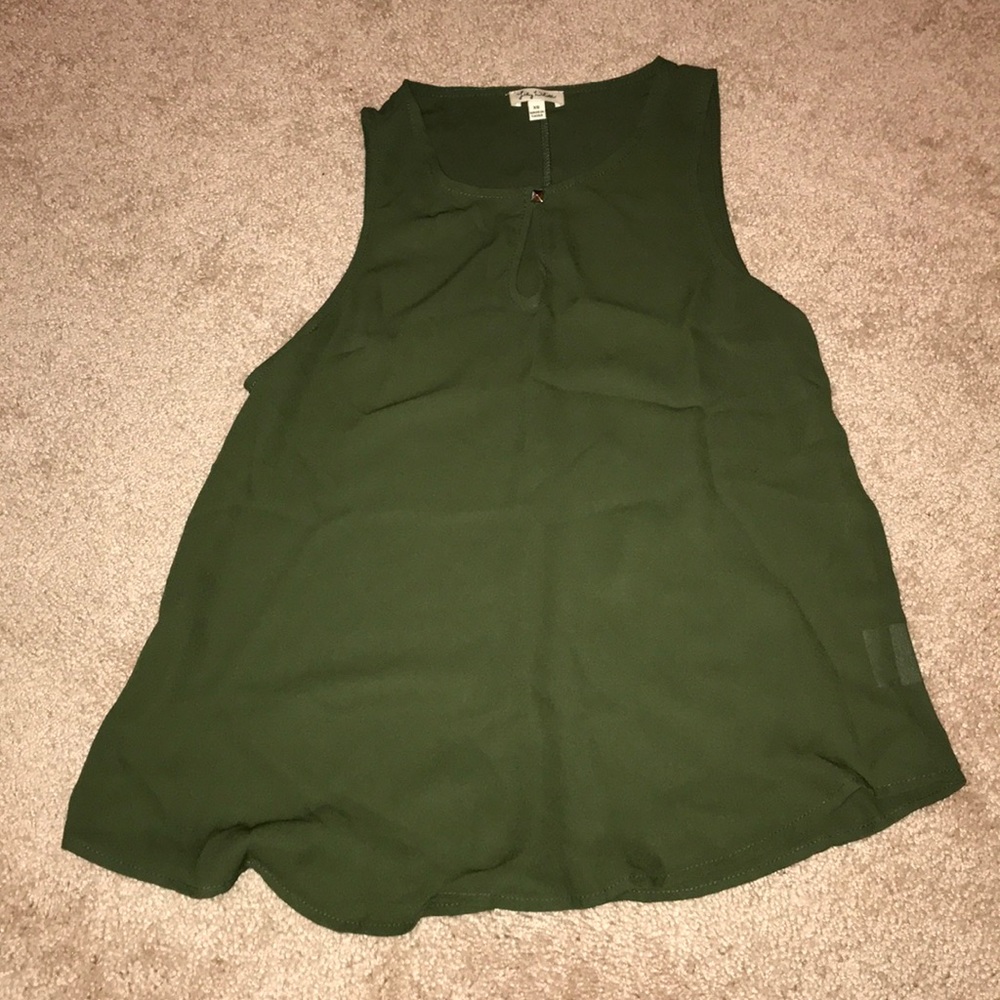 Green flowy tank top